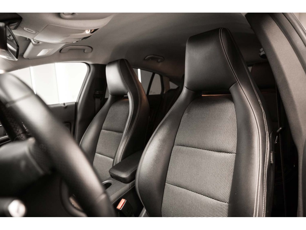 MERCEDES-BENZ Clase CLA CLA... 2